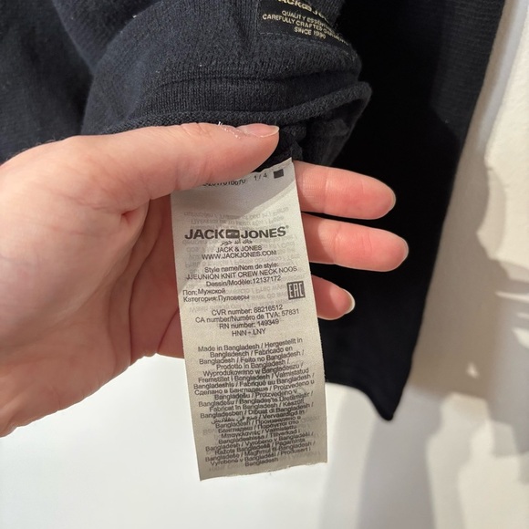 🎉4/30$🎉 Jack & Jones Black Long Sleeve Tee – Men’s S - Picture 4 of 5